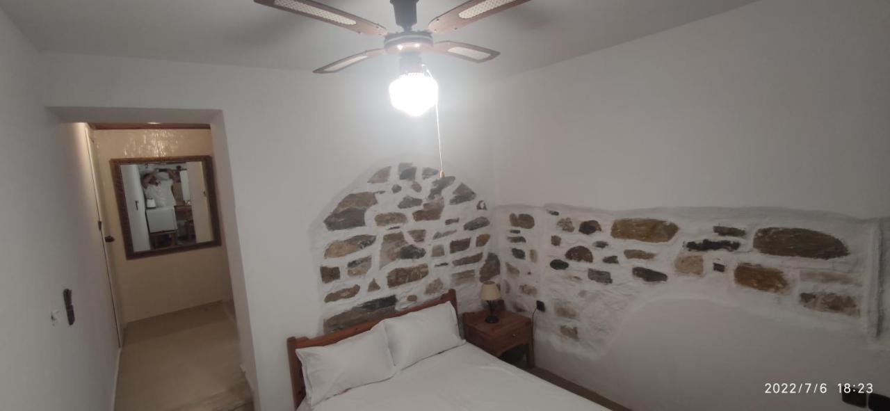 Odysseas Hotel Samos Extérieur photo