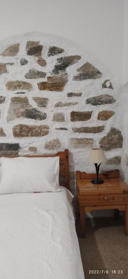 Odysseas Hotel Samos Extérieur photo