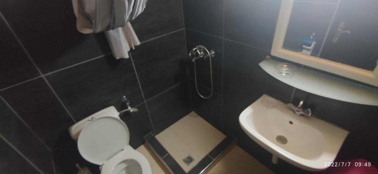 Odysseas Hotel Samos Extérieur photo